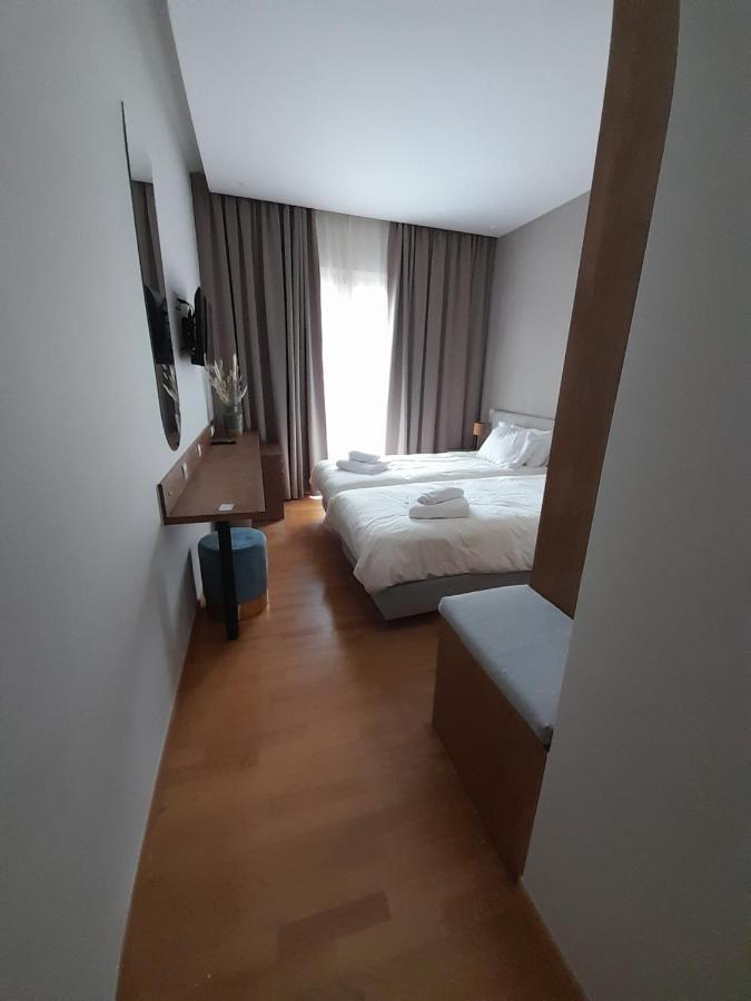 Byzantion Hotel ไมส์ตราส ภายนอก รูปภาพ