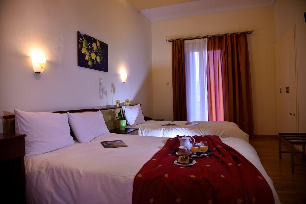 Byzantion Hotel ไมส์ตราส ภายนอก รูปภาพ